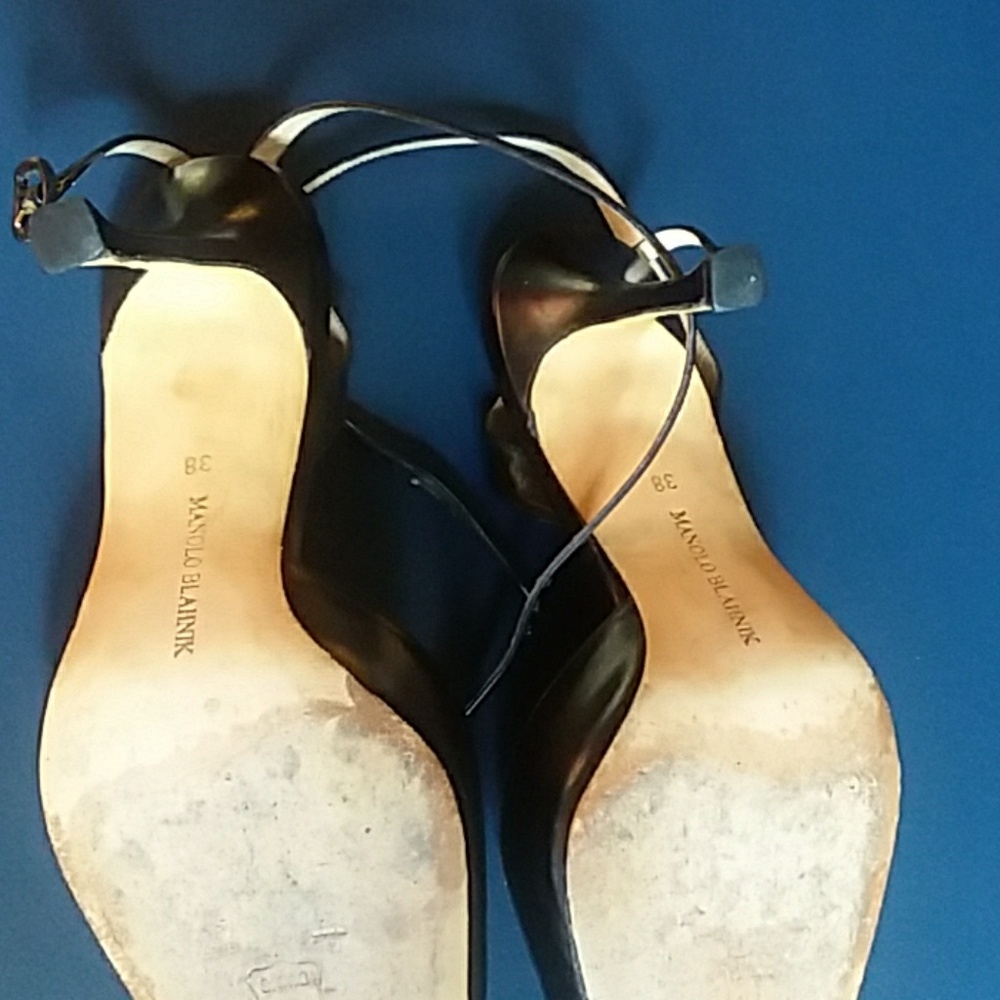Manolo Blahnik /38/ black shoes with ankle tie - Picture 3 of 8